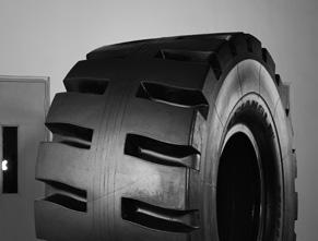 15 LARGE RADIAL TB535S+ L-5 Robust Radial Tire for Maximum Protection in Severe Conditions Extra deep tread for long tread life and enhanced traction and flotation Massive