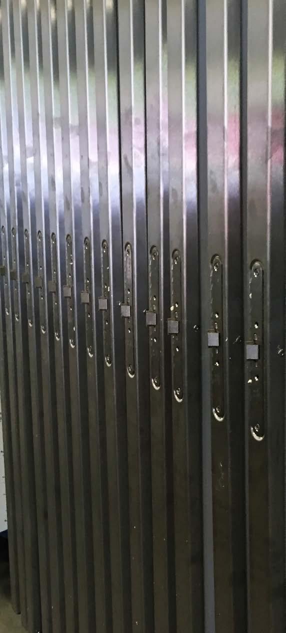 Sliding door stainless steel rails Stock 80 44 Our standard interior and exterior doors are kept in stock. Suitable for standard opening dimensions 1000 x 2125 mm.