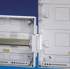 Consumer units with rows that are multiples of 8 DIN (8, 36 and 54 DIN) can be connected using the 8 DIN couplers TECHNICAL CHARACTERISTICS - IP40 protection degree - Double insulation e conforming