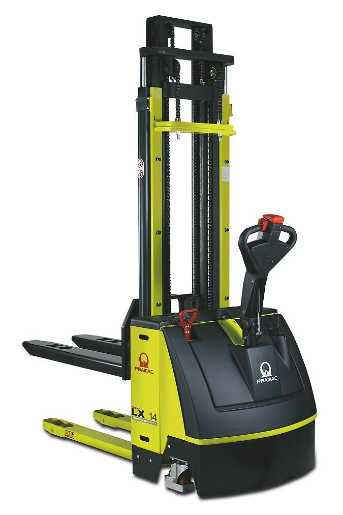 LX 14/50 TRIPLEX FREE LIFT DESIGNED FOR TOP PERFORMANCE LX TRIPLEX A machine designed to meet the needs of handling and logistics professionals.