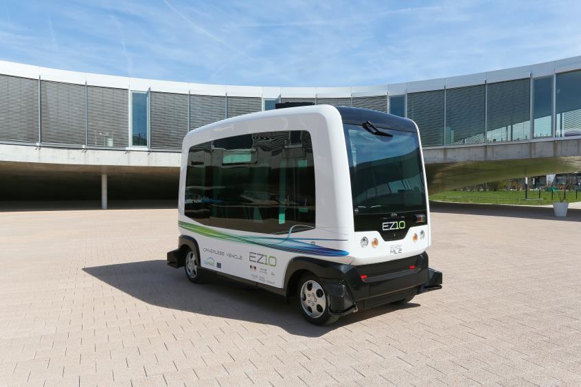 Driverless Vehicles in North America First Deployment