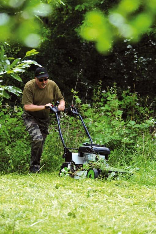 Attila SKF is a ride-on specially designed for second homes and infrequently cut vegetation.