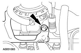 9. Disconnect the vacuum hose. 10. Remove the bolt, disconnect the acceleration control cables and position them aside. 11. Remove the bolt and the bracket. 12.