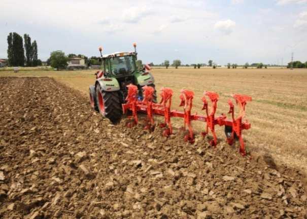 PANTERA: over the top! The flagship of rotary tillers range has been renewed and improved to meet farmer requirements.