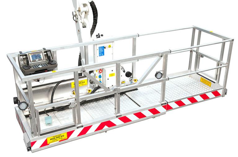 Extendable Cage Can be extended up to 3,7 m Clear front wall, easy access to the target Movable control center CASE: Material Handling BW1100 Boom Winch and CW400 Cage Winch Various options