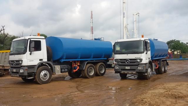 WATER TANKERS WITH DUST SUPRESSION