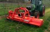 branches and prunings, especially on soft and damp soil prevents material from flying out of the machine when working prevents material from flying out of