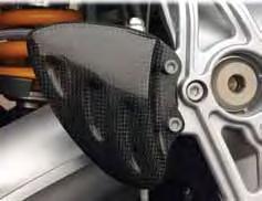 Although it features smaller front and side parts, it still provides reliable protection for the oil sump. When fitted to stripped motorcycles (e.g. ReVamp) without engine guard bar it enhances the more delicate look.