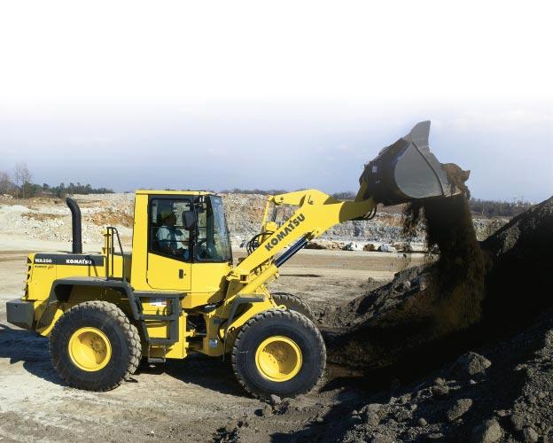 KOMATSU DESIGNED POWER TRAIN Engine The Komatsu S6D102E-1 delivers the power and efficiency to get the job done quickly and cost effectively while meeting off-road emission requirements.
