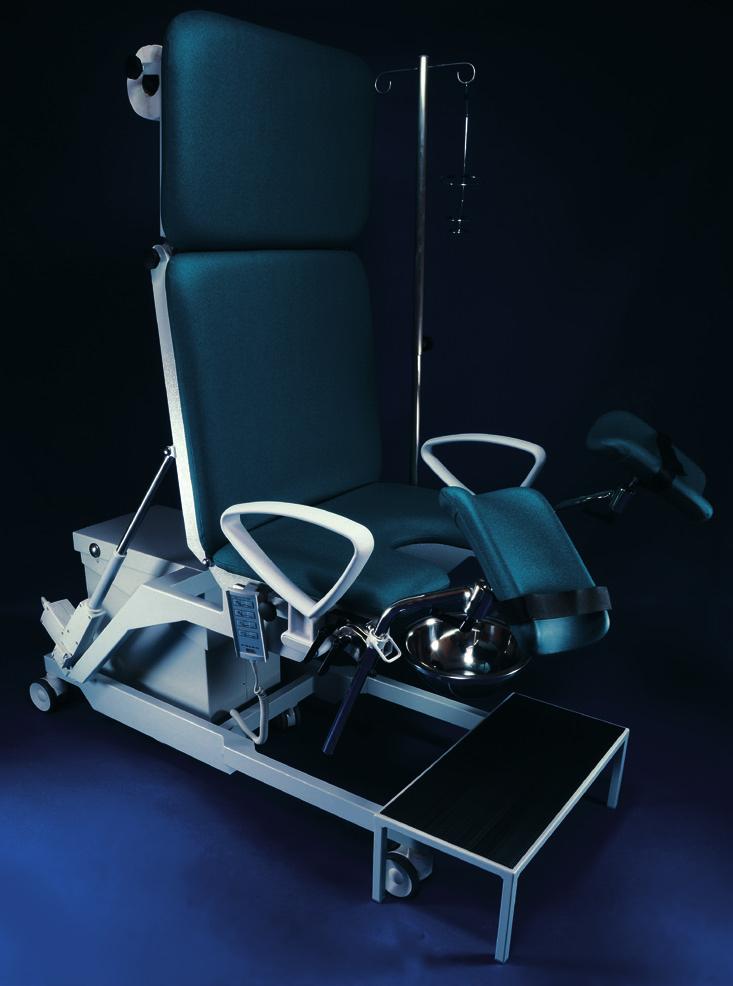 The seat and backrest are fully translucent in all positions for C-arm scanning in the horizontal as well as vertical direction.