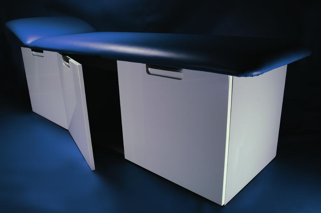 GOLEM 1SK Code Nr. G 01 05 Table with storage space A multifunctional table for every surgery with a box under the operating surface.