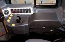 The armrest and controller are mounted to the seat so they move with the operator, which improves comfort and reduces fatigue.