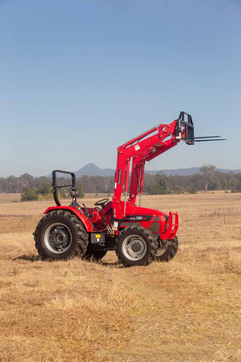 The 7580/7590-4WD series tractors are ideal for primary and secondary tillage, livestock operations, crop protection, mowing, slashing, haulage, loader applications and other basic chores on the farm.