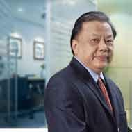 27 Y. Bhg. Dato Goh, born in June 1949, is a Non-Executive Director since 30 June 2009.