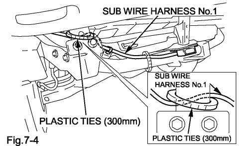 (b) Tie the sub wire harness No. 1 and secure to the trailer hitch with a plastic tie (300mm). (Fig. 7-2) (c) Secure the sub wire harness No.