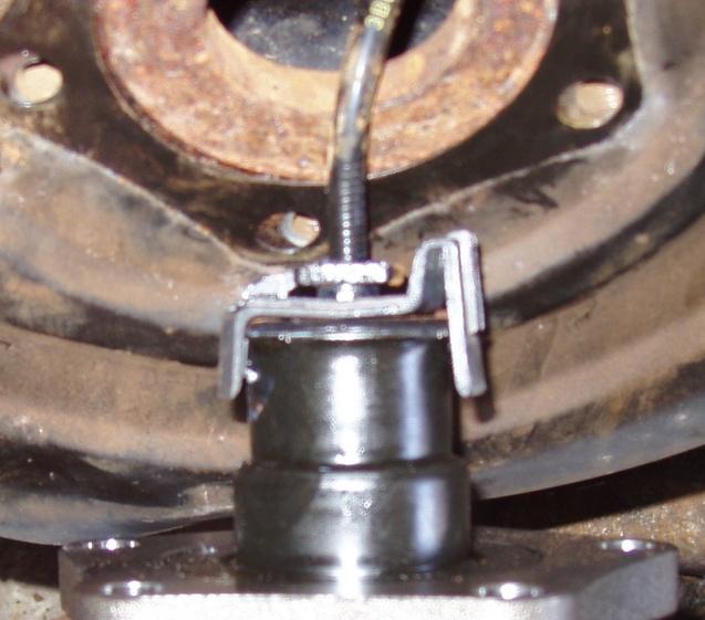 Here is a picture of the sensor and clip in place on the hub (but the clip has to be off to fit the hub into the axle).