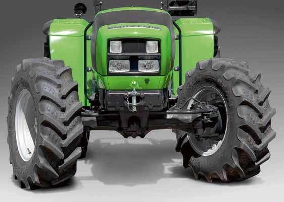 With a steering angle of 55 and high ground clearance: The rugged front drive axle.