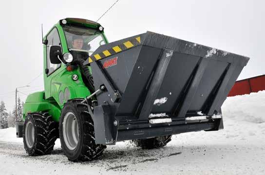 Filling can also be done by loading with the spreader like with a normal bucket Robust design Model 900 1500