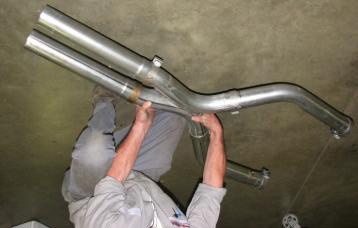 removed). Slide the new 3 downpipes (with the O2 bung) into the X-Pipe.
