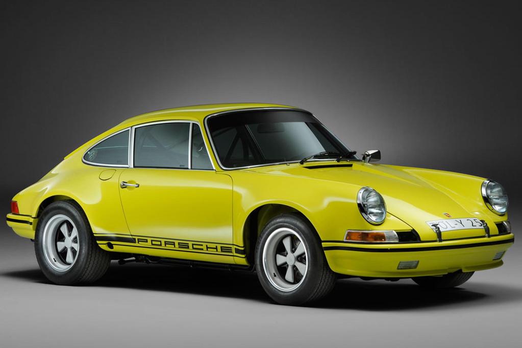 and most desirable models, the 911SR.