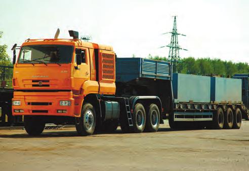 Lowboy trucks and (semi-) trailer trucks Combination vehicle: tractor unit КАМАZ-656