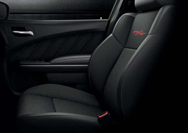 Cloth Seats Black Cloth Sport Seats Black Daytona Performance Suede/Leather seats* Black / Brazen