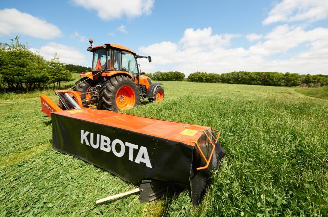 Kubota Announces Availability of New Hay Tools Line/ADD THREE 100 Word Descriptions Kubota Disc Mowers Kubota offers the DM1000 and DM2000-Series side-mounted disc mowers with a working width ranging