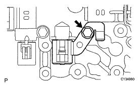 Fig. 571: Identifying Bolt And Shift Solenoid Valve DSL 1. REMOVE SHIFT SOLENOID VALVE SLT a. Remove the bolt, plate and shift solenoid valve SLT from the valve body. Fig.