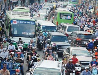 2,603 pcs Source: DOT, HCMC Police, Vietnam Register Authority, 2018 Growth rate(2011-2017): Motorbikes Cars 6.