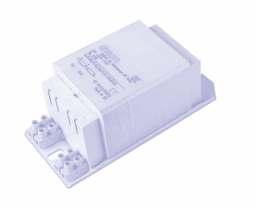 4. A2 Class II Ballasts for HS, HI and HM Lamps Figure 1 Figure 2 CoreCross-Section: 55 x 66 mm 90 x 107 mm Vacuum impregnated with polyester resin Screw terminals: 1,5 4 mm² tw 130ºC Protection