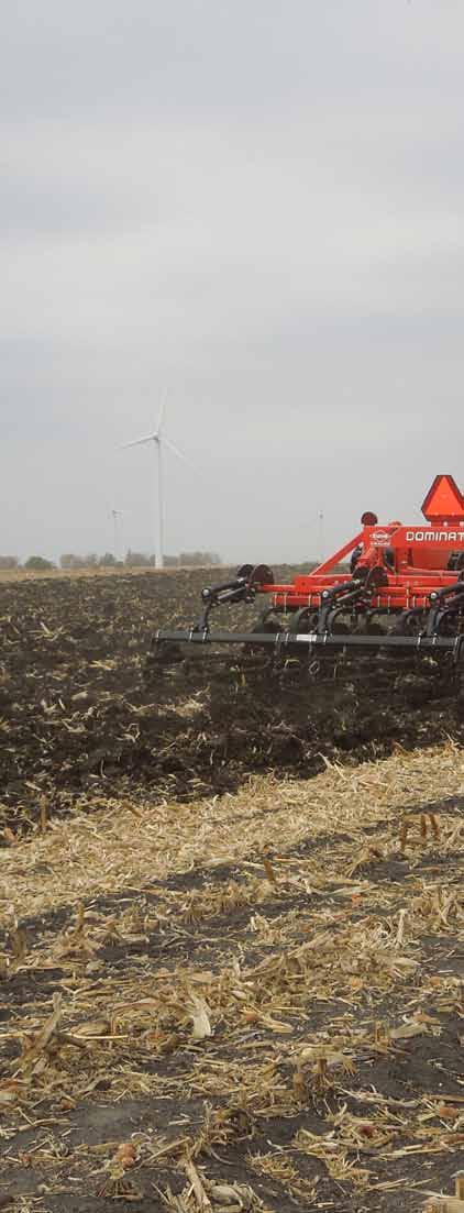 COMBINATION PRIMARY TILLAGE SYSTEM DOMINATOR 4855 The solution for yield-robbing compaction Accepting today s residue Challenge The DOMINATOR Combination Primary Tillage System was designed