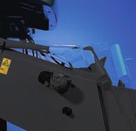 Led indicators on the control instrumentation tell the operator at any given moment at what angle the machine is positioned, for maximum ease of use.