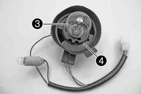 ELECTRICAL SYSTEM 84 Press headlight bulb into the lamp socket lightly, turn it counterclockwise all the way and pull it out. Insert a new headlight bulb. Headlight (S2 / socket BA20d) ( p.