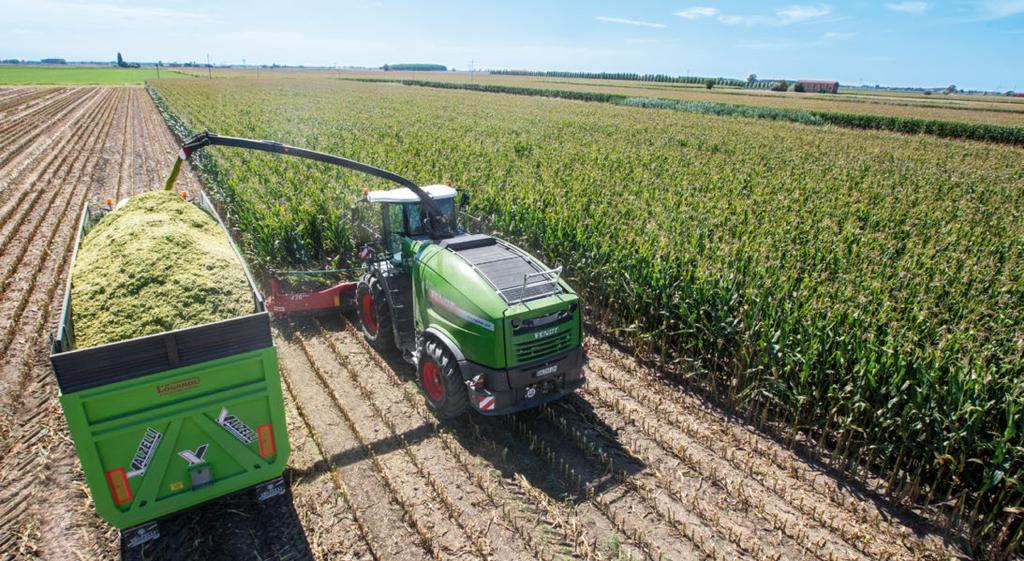 The exclusive Fendt maximum output control automatically controls the forward ground speed of the Fendt Katana dependent on the crop
