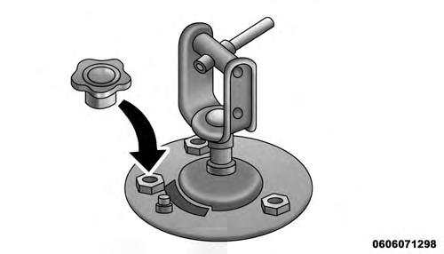 3. Tighten the knob on the bolt