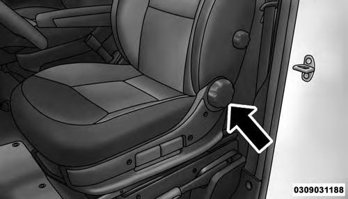 Recliner Adjustment Without Swivel Seat The recliner knob is on the rear outboard side of the seat. To recline the seatback, lean back, rotate the knob rearward to position the seatback as desired.