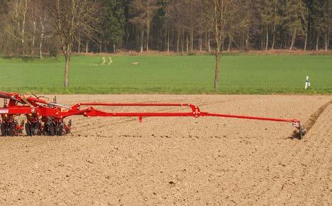 Precision seeding Hydraulic lane marker The folding of the machine and lane marker controls are operated by