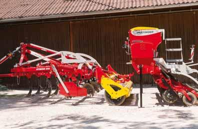 Connect top link between cultivator and seed drill. Plug in the cable for lighting and metering drive. Remove parking stands from seed drill.
