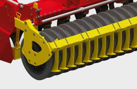 Harvest residues remain on the surface of the soil and protect the soil against drying. Coated scrapers (standard) prevent soil sticking to the roller. Prism packer roller Prism rings spaced at 12.