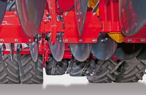 Mulch seed drills Double-disc coulters To achieve consistent placement depth, all coulters are guided by rubber-mounted parallelogram arms, with depth controlled by press