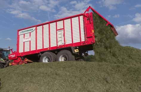 machine utilisation. As a highly productive loader wagon and harvest transport wagon, the JUMBO COMBILINE provides you with a true master of all trades. Blade JUMBO 6010 L / D COMBILINE 34.3 / 32.