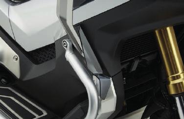 Front Side Pipe Kit 08P70-MKH-D00 Silver Cowl Guard protects the motorcycle s fairing as well as providing a mount for the LED Fog Lights.