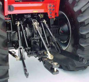 the massive rear axle is also clearly shown Massey Ferguson has always attached great importance to the comfort of the operator and the MF