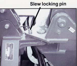 Ensure motor valve lever is off, engage P.T.O. low revolutions. Position head 45 to the dipper arm.