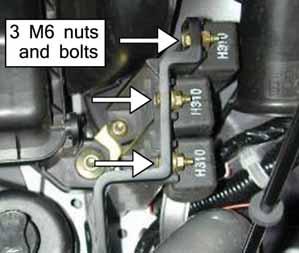 Remove the M8 nut and M6 bolt from the right side of air box.