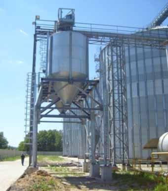 FLAT SILOS WITH CAPACITY FROM 102 m³ TO 20.