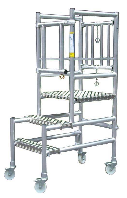 Podium Steps Podium Steps 1000mm all round lockable guardrail system with a non slip