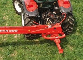 Mower Conditioners ALTERNA 400/500 Excellent ease of operation even with a machine of this size!
