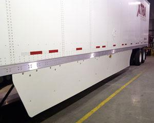 For every 2% reduction in aerodynamic drag, you can get a 1% improvement in fuel economy. Trailer Skirt A trailer skirt is an easy way to make a big difference in fuel economy.