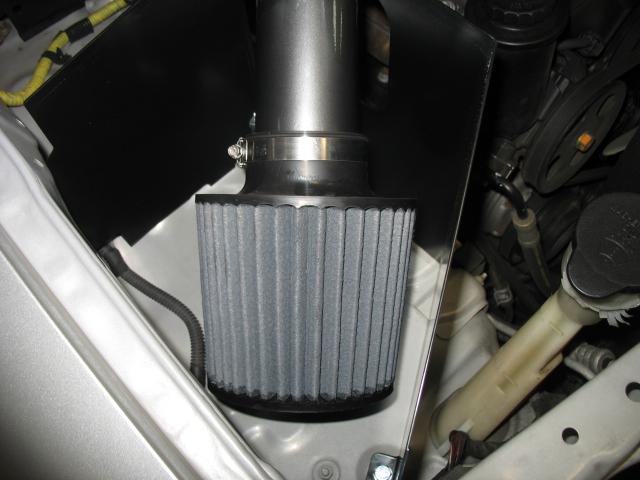 m) Attach filter and secure with hose clamp.
